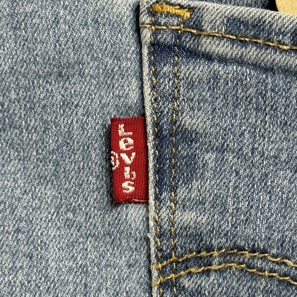 Levi's Women's 314 Shaping Straight Mid-Rise Stretch Denim Jean 32x32 Light Wash - Picture 4 of 16
